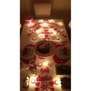 70 Parça Romantik Doğum Günü Masa Süslemesi Kırmızı Keçe Seti