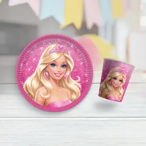 Barbie Tabak ve Bardak Set 8’li