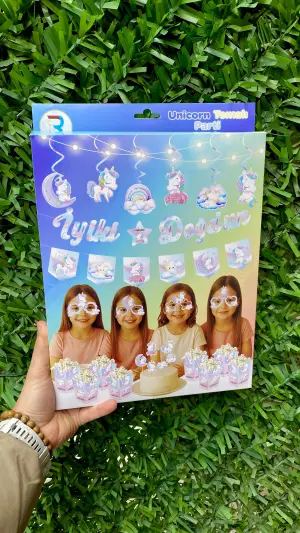 Unicorn Kutu Set 30 Parça 